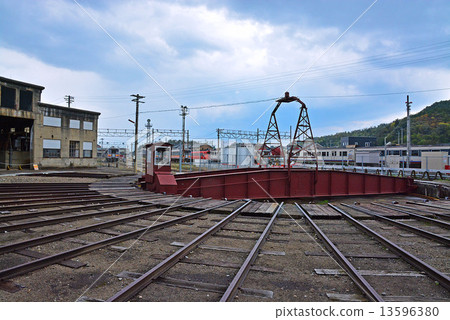 Tsuyama扇區倉庫 13596380