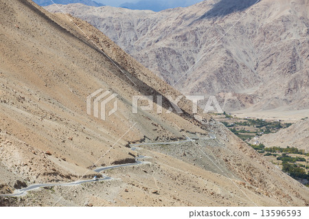 highway. Himachal Pradesh, India 13596593