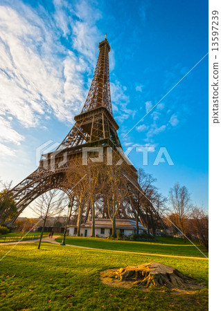 Eiffel tower at sunrise, Paris. Eiffel tower at sunrise, Paris. 13597239