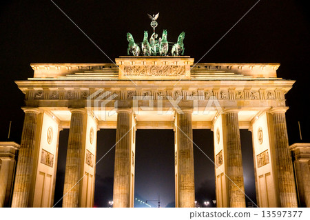 BRANDENBURG GATE, Berlin, Germany. BRANDENBURG GATE, Berlin, Germany. 13597377