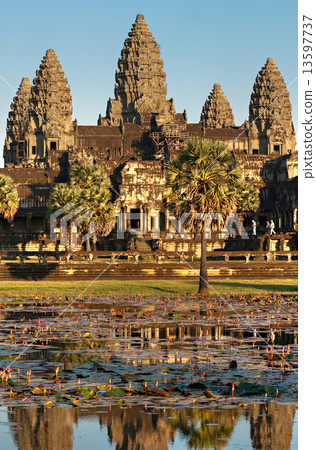 Angkor Wat, Siem reap, Cambodia. 13597737