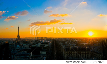 Eiffel tower at sunrise, Paris. 13597828