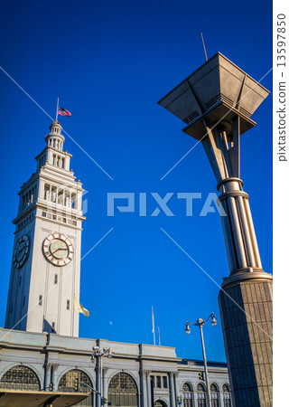 San Francisco - Ferry Buiding San Francisco - Ferry Buiding 13597850