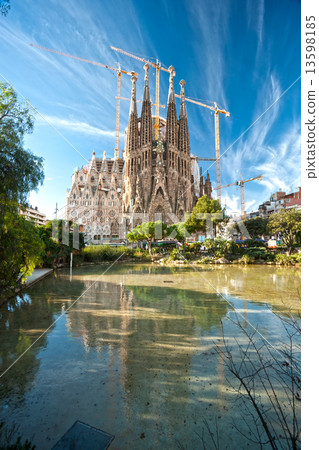 BARCELONA, SPAIN - DECEMBER 14: La Sagrada Familia - the impress BARCELONA, SPAIN - DECEMBER 14: La Sagrada Familia - the impress 13598185