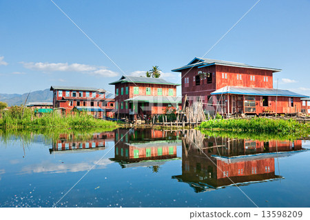 Inle lake, Myanmar. 13598209