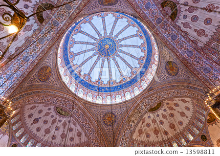 The Blue Mosque, Istanbul, Turkey. 13598811