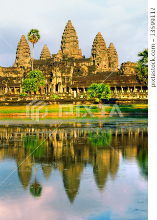 Angkor Wat at sunset, cambodia. Angkor Wat at sunset, cambodia. 13599112