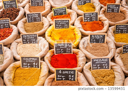 Spice market 13599431