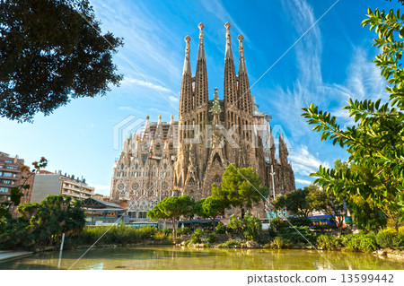 BARCELONA, SPAIN - DECEMBER 14: La Sagrada Familia - the impress 13599442