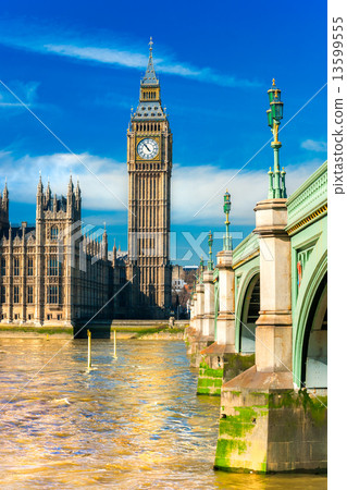 The Big Ben, the House of Parliament and the Westminster Bridge 13599555