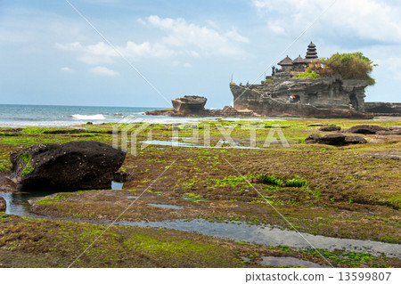 The Tanah Lot Temple, Bali, Indonesia. The Tanah Lot Temple, Bali, Indonesia. 13599807
