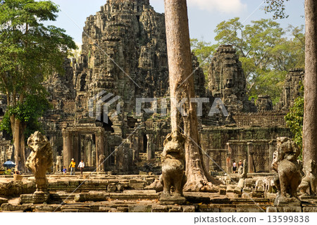 Bayon, Angkor thom, Cambodia. 13599838