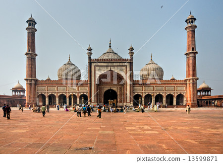 Jama Masjid Mosque, old Delhi, India. 13599871