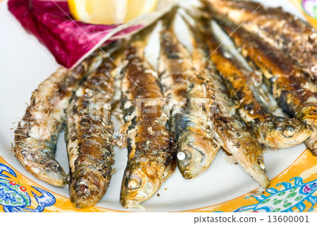 Fresh sardins grilled Fresh sardins grilled 13600001