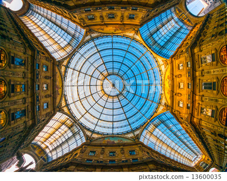 Vittorio Emanuele gallery, Milan 13600035