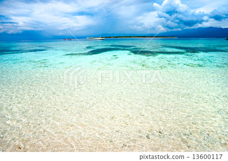 Beautiful sea at Gili Meno, Indonesia. 13600117