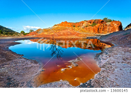 Small mineral lake in Rio Marina, Elba Island, Italy. 13600145