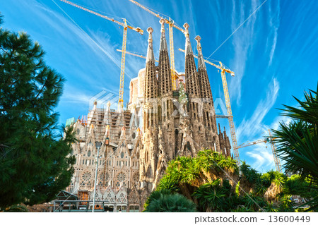 BARCELONA, SPAIN - DECEMBER 14: La Sagrada Familia - the impress 13600449