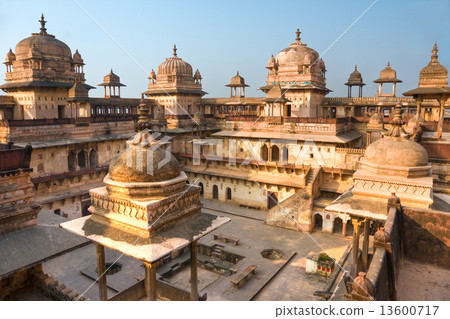 Orcha's Palace at sunset, India. 13600717