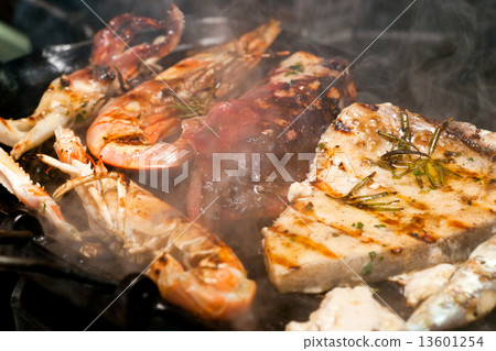 Fresh fidh cooked in a grill. 13601254