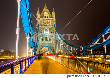 Tower Bridge, London, UK 13601348