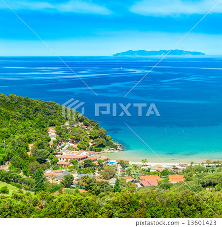 Beautiful coastlines in Elba island. Beautiful coastlines in Elba island. 13601423