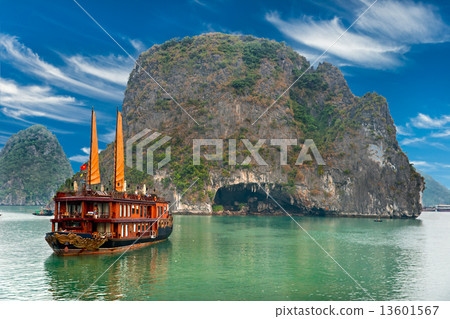 Halong Bay, Vietnam. Unesco World Heritage Site. 13601567