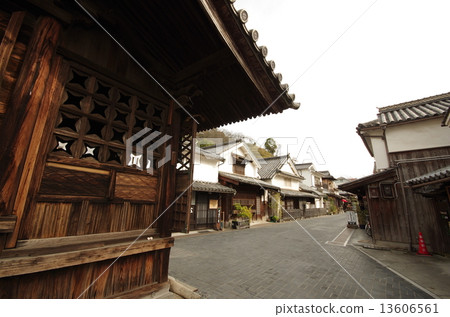 Takehara city 13606561