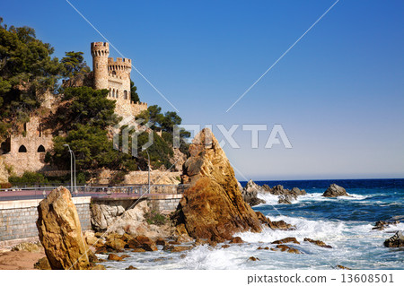 Castle Lloret de mar 13608501