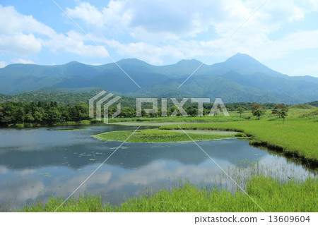 知床風景 13609604