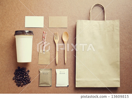 Coffee identity mockup set with retro filter effect Coffee identity mockup set with retro filter effect 13609815