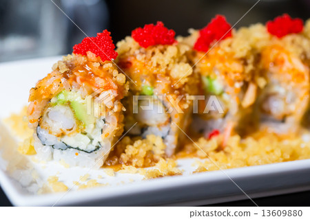 Sushi roll Sushi roll 13609880