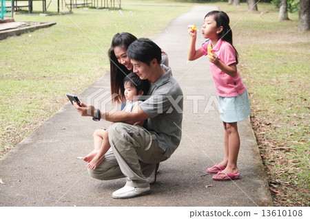 Family in the Park Family in the Park 13610108