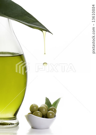 Extra Virgin Olive Oil 13610884