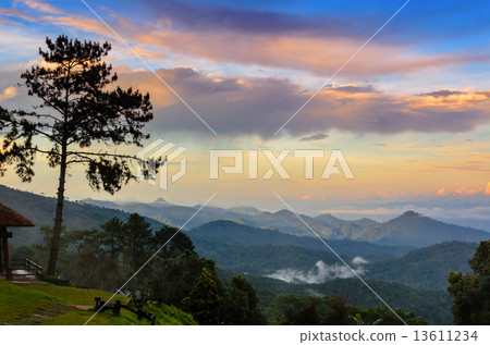 Peak for stunning views of mountains clouds and fog Peak for stunning views of mountains clouds and fog 13611234