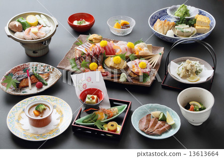 Course meal Course meal 13613664