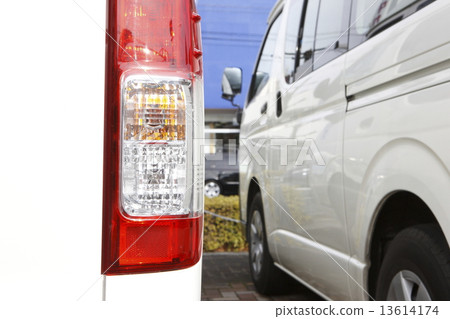tail lamp tail lamp 13614174