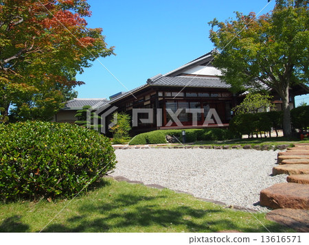 Nishio city garden 13616571