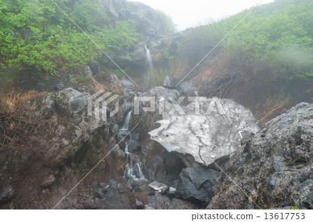 Phantom waterfall 13617753