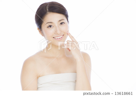 美女 13618661