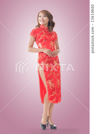 Chinese woman 13619680
