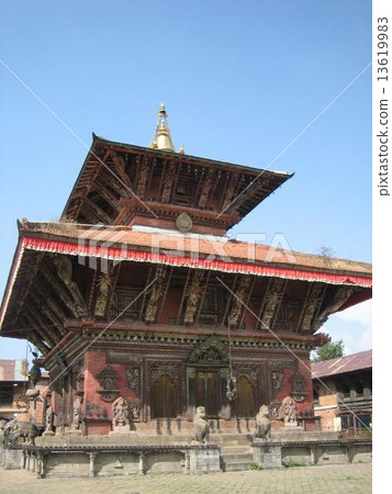 尼泊爾人Chang Narayan 13619983