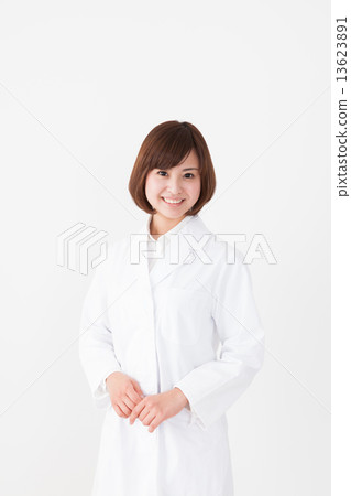 笑臉 微笑 白衣 13623891
