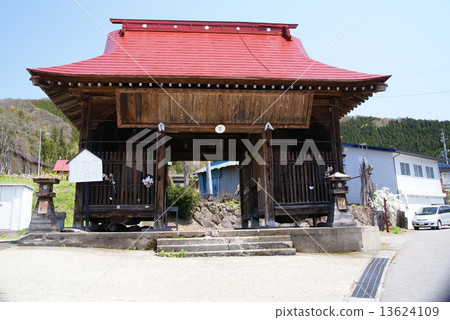 Shinshu Oguchi Shrine Yamamon Shinshu Oguchi Shrine Yamamon 13624109