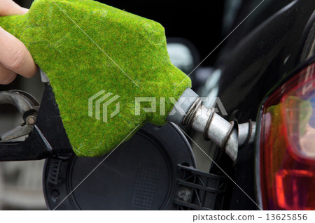 green fuel nozzle 13625856