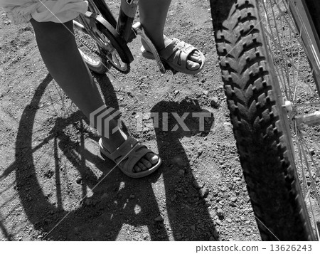 young bicyclist 13626243