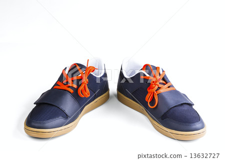 athletic man's shoes athletic man's shoes 13632727