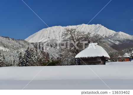 冬季大山 13633402