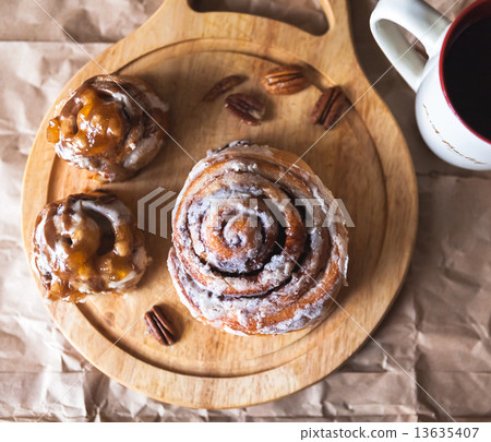 cinnabon with coffee cinnabon with coffee 13635407