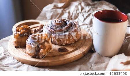 cinnabon with coffee cinnabon with coffee 13635408